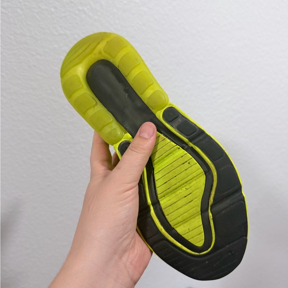 Nike Air Max 270 Neon Yellow/Black Men's Shoe - Picture 4 of 9